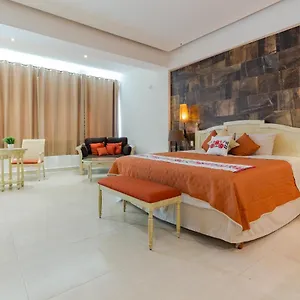 https://cozy-super-spacious-suite-colibri-playa-dcarmen.tulum-hotels.net